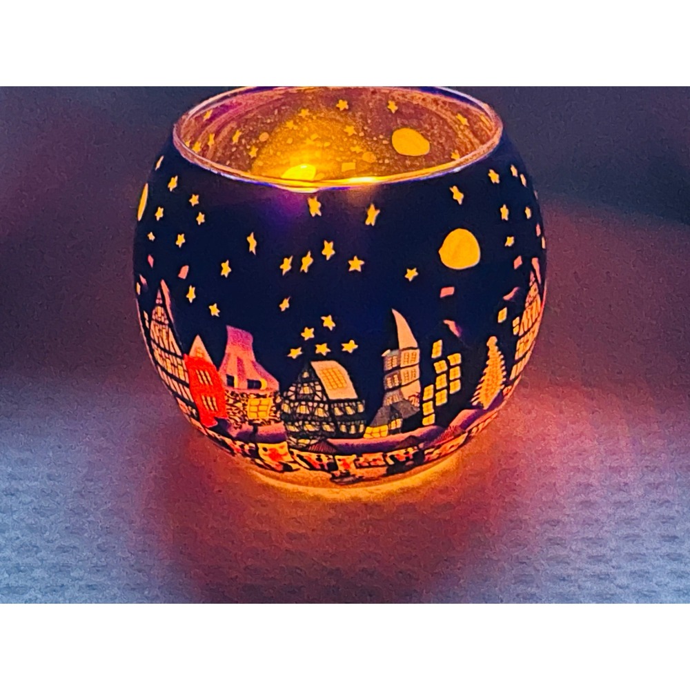 Leuchtglas Hand Painted Glass Tea Light Candle Holder Starry Village Scene NIB